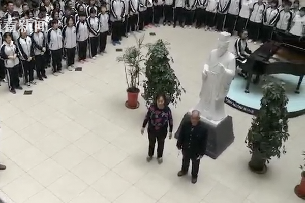 穿成男主白月光快穿